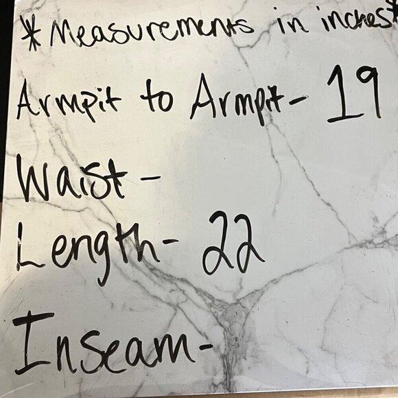 Her universe captain marvel zip up jacket women’s medium - Picture 9 of 9